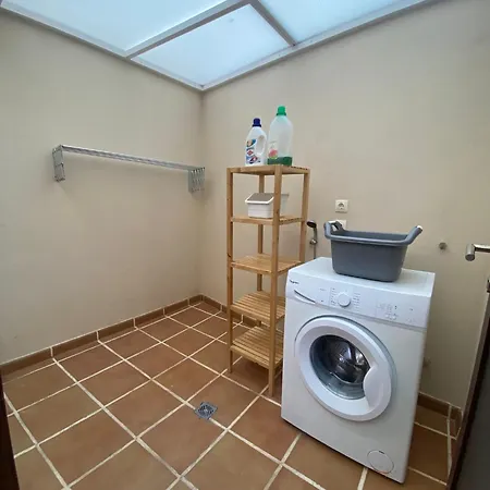 Apartamento Modern Sea Front In 3 *